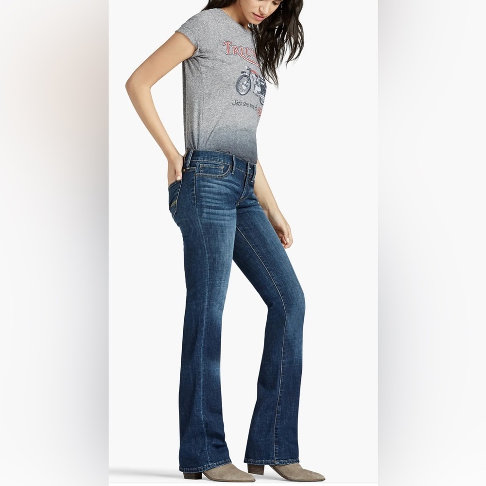 Lucky Brand Sweet N Low Jean. Medium wash. Size 16/33. 5 pocket design.